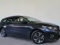Usado Kia Ceed 141 CV (103 kW) 2022 Oscuro Utilitario