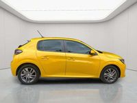 Begagnad Peugeot 208 Active 102 HK (75 kW) 2021 Gul Halvkombi