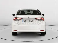 Usado Toyota Corolla Style 140 CV (102 kW) 2023 Blanco Berlina