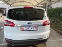 Usado Ford S-MAX Trend 140 CV (102 kW) 2015 Blanco Monovolumen