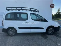 Usado Peugeot Partner Tepee Style 92 CV (67 kW) 2013 Blanco Monovolumen
