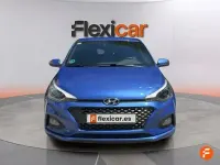 Usado Hyundai i20 100 CV (73 kW) 2018 Azul Berlina
