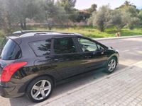 Usado Peugeot 308 SW Premium 120 CV (88 kW) 2008 Negro Familiar