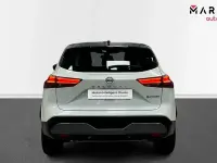Usado Nissan Qashqai Tekna 190 CV (139 kW) 2022 Lunar white midnight black n SUV
