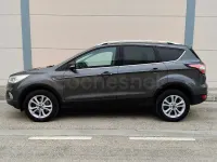Usado Ford Kuga Titanium 150 CV (110 kW) 2018 Gris / plata SUV
