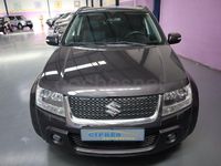 Usado Suzuki Grand Vitara 129 CV (94 kW) 2011 Gris / plata SUV