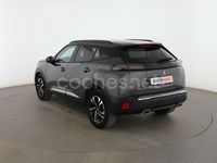 Usado Peugeot 2008 Allure 130 CV (95 kW) 2021 Gris SUV