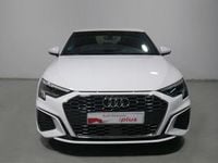 Usado Audi A3 Ambiente 150 CV (110 kW) 2023 Blanco Berlina