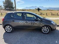 Usado Opel Corsa Selective 90 CV (66 kW) 2017 Negro Utilitario