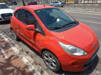 Usado Ford Ka Titanium 69 CV (50 kW) 2009 Rojo Utilitario