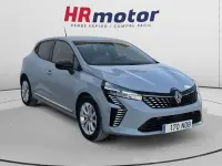 Usado Renault Clio Evolution 101 CV (74 kW) 2025 Gris Utilitario