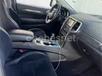 Usado Jeep Cherokee Overland 241 CV (177 kW) 2013 Blanco SUV