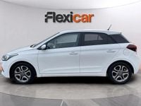 Usado Hyundai i20 100 CV (73 kW) 2019 Blanco Utilitario