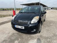 Usado Toyota Yaris Active 90 CV (66 kW) 2009 Negro Utilitario