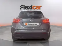 Usado Nissan Juke N-Connecta 114 CV (83 kW) 2024 Gris SUV