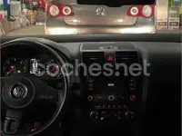 Usado VW Jetta Highline 105 CV (77 kW) 2010 Negro Berlina