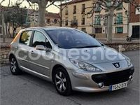 Usado Peugeot 307 110 CV (80 kW) 2005 Gris / plata Berlina