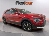 Usado Kia Niro 141 HP (103 kW) 2022 Vermelho SUV