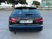 Usado Audi A3 Attraction 150 CV (110 kW) 2015 Negro Berlina