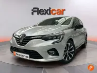 Usado Renault Clio Techno 91 CV (66 kW) 2023 Gris Utilitario