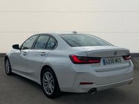 Usado BMW 318 Comfort Edition 150 CV (110 kW) 2022 Blanco Berlina