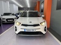 Usado Kia Stonic 84 CV (61 kW) 2019 Blanco SUV