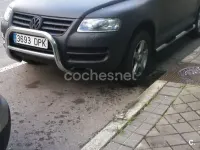 Usado VW Touareg 225 CV (165 kW) 2005 Negro SUV