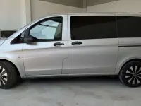 Usado Mercedes Vito 136 CV (100 kW) 2022 Gris Van