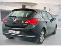 Usado Opel Astra Excellence 110 CV (80 kW) 2014 Negro Berlina