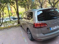 Usado VW Sharan Sportline 184 CV (135 kW) 2017 Marrón Monovolumen