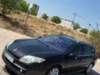 Usado Renault Laguna III Privilege 150 CV (110 kW) 2008 Negro Familiar