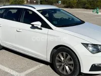 Usado Seat Leon ST Style Plus 150 CV (110 kW) 2017 Blanco Familiar