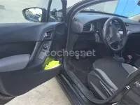 Usado Citroën C3 SELECTION 73 CV (53 kW) 2011 Negro Berlina