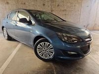Usado Opel Astra Excellence 110 HP (80 kW) 2015 Azul Citadino