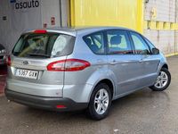 Usado Ford S-MAX Titanium 145 CV (106 kW) 2010 Gris / plata Monovolumen