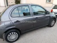 Usado Nissan Micra Visia 65 CV (47 kW) 2003 Gris / plata Utilitario
