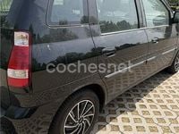Usado Hyundai Matrix GLS 103 CV (75 kW) 2010 Negro Monovolumen