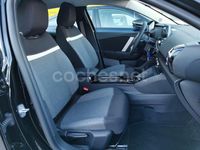 Nuevo Citroën C4 110 CV (80 kW) 2025 Gris / plata Berlina