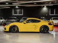 Usado Porsche Cayman GT4 385 CV (283 kW) 2016 Amarillo Coupe