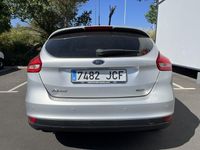 Usado Ford Focus Sport 125 CV (91 kW) 2015 Plata metalizado Utilitario