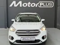 Usado Ford Kuga Trend 120 CV (88 kW) 2019 Blanco SUV