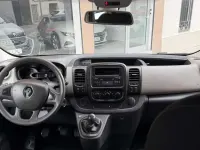 Usado Renault Trafic 125 CV (91 kW) 2017 Blanco Monovolumen