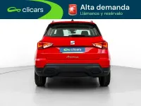 Usado Seat Arona Style 110 CV (80 kW) 2022 Rojo SUV