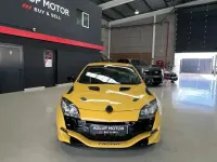 Usado Renault Mégane Coupé R.S. 250 CV (183 kW) 2010 Amarillo Coupe