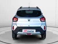 Usado Dacia Spring Comfort Plus 33 kW (45 CV) 2022 Gris Utilitario
