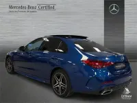 Usado Mercedes C220 AMG line 200 CV (147 kW) 2025 Azul Berlina