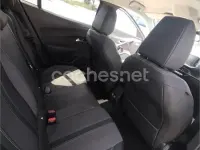 Usado Peugeot 2008 Allure 110 CV (80 kW) 2021 Gris / plata SUV