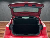 Usado Kia Rio 75 CV (55 kW) 2016 Rojo Utilitario