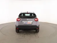 Usado Renault Captur Zen 90 CV (66 kW) 2017 Gris SUV