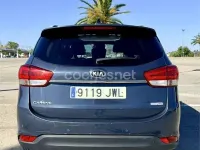 Käytetty Kia Carens 115 HP (84 kW) 2017 Sininen Tila-auto